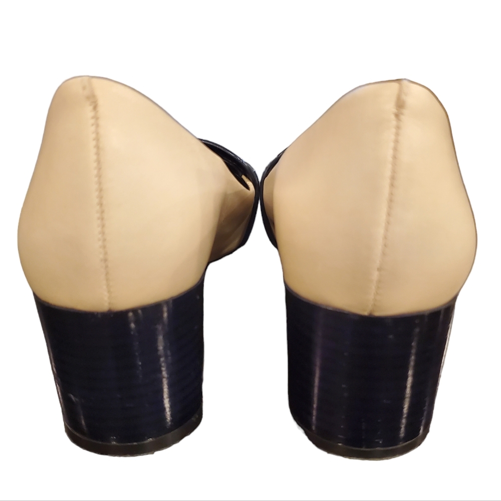 Tory Burch Leather Heeled Loafers, Cream Size 6.5M - Picture 4 of 9